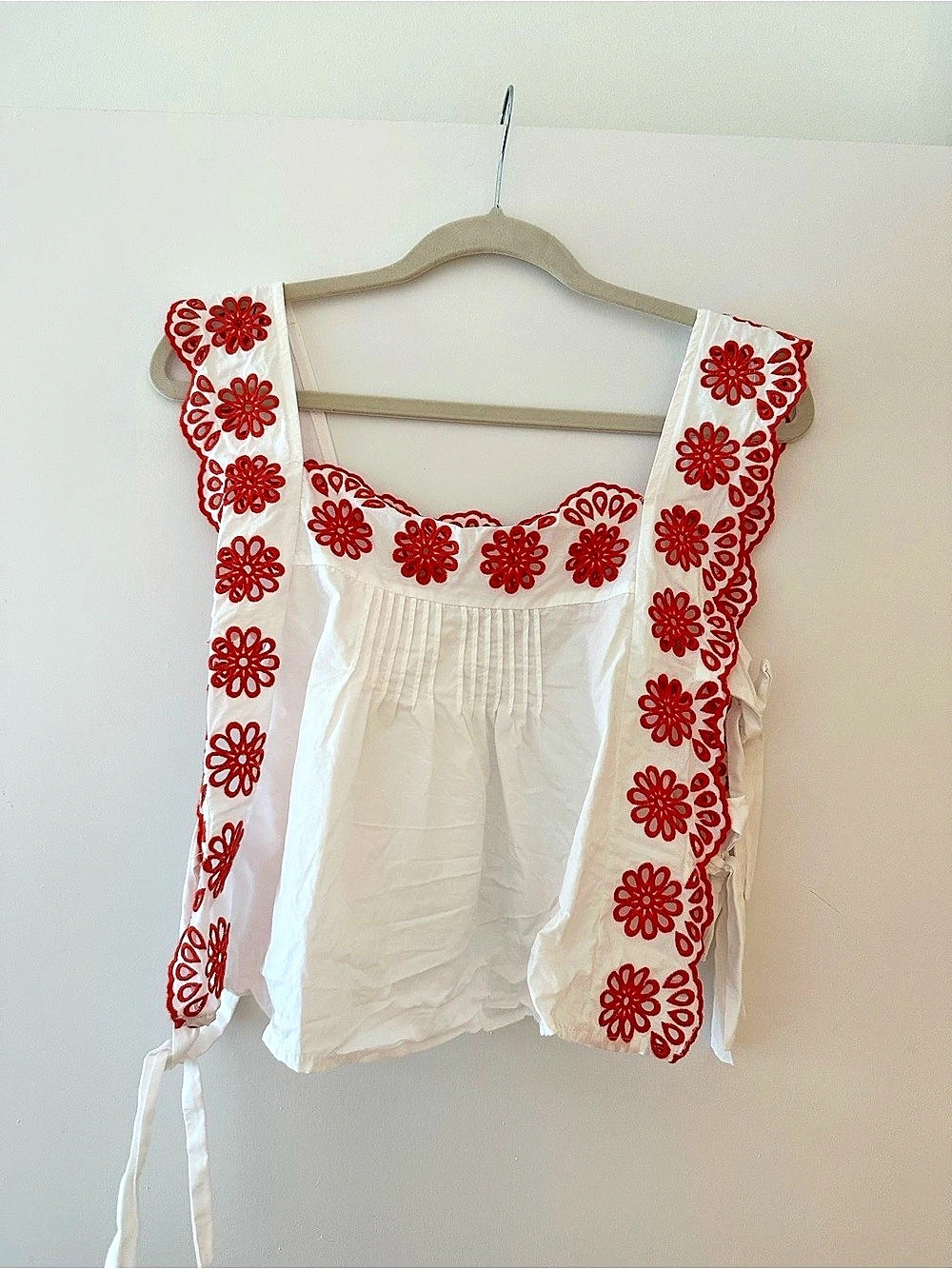 the Westside Embroidered Floral Blouse in White & Red Like New